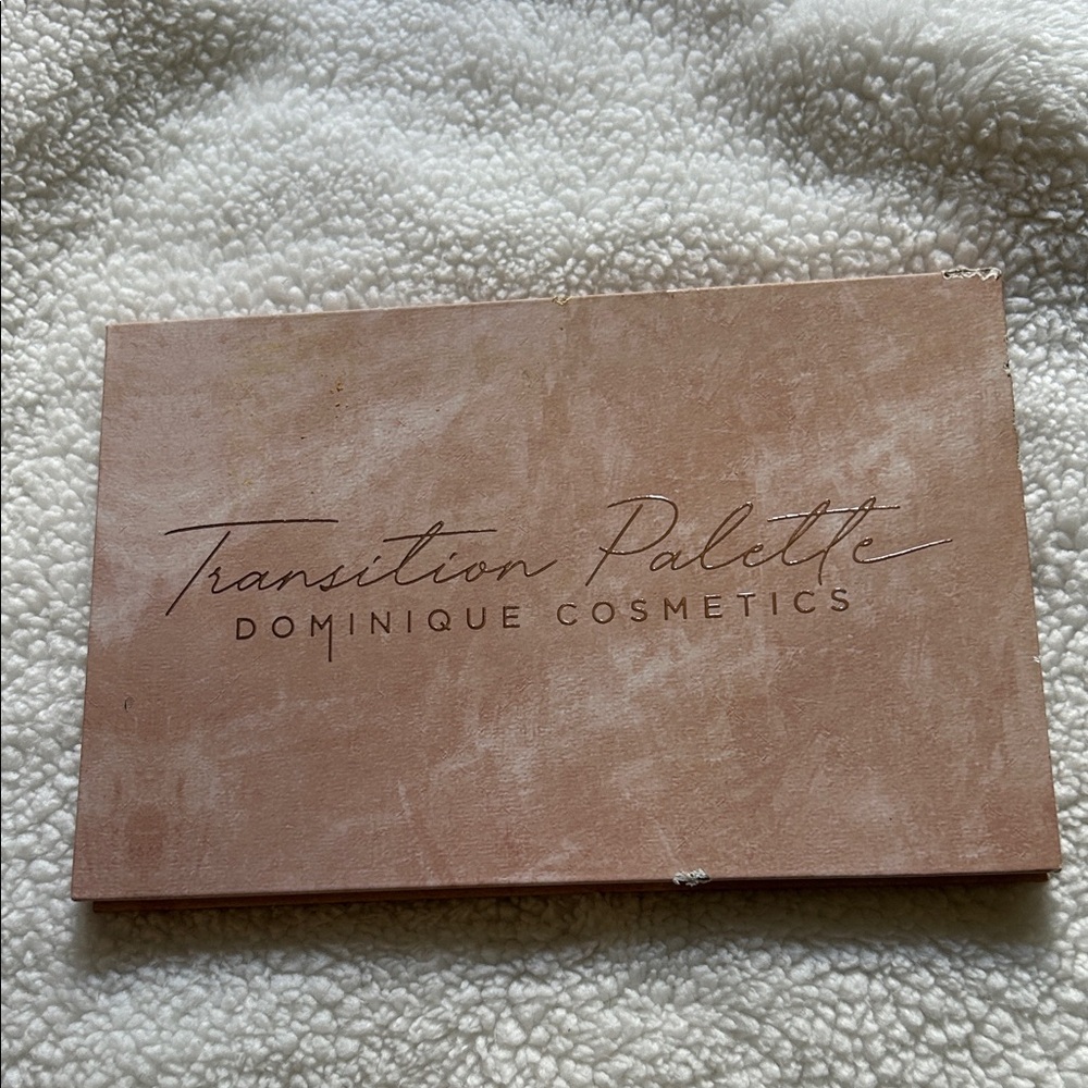 Dominique Cosmetics Transition Palette in Soft Beige